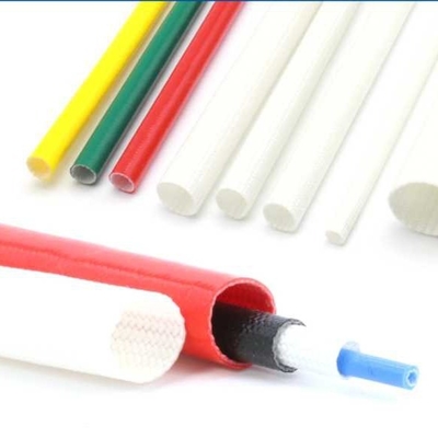 Guter Preis 3mm Silikon-Fiberglas-Ärmel geflochten, weißer silikonumhüllter Fiberglas-Ärmel Online