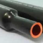 Guter Preis 35mm Wärmedämmungs-Rohr-Doppelschicht-Hitze-Psychiaters-Kabel-Zusätze halb leitfähig Online